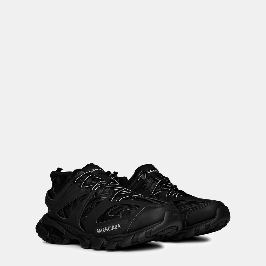 Black Track Runners