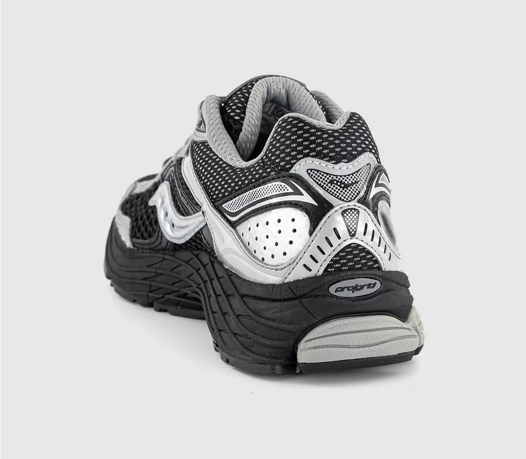 Saucony Black and Silver