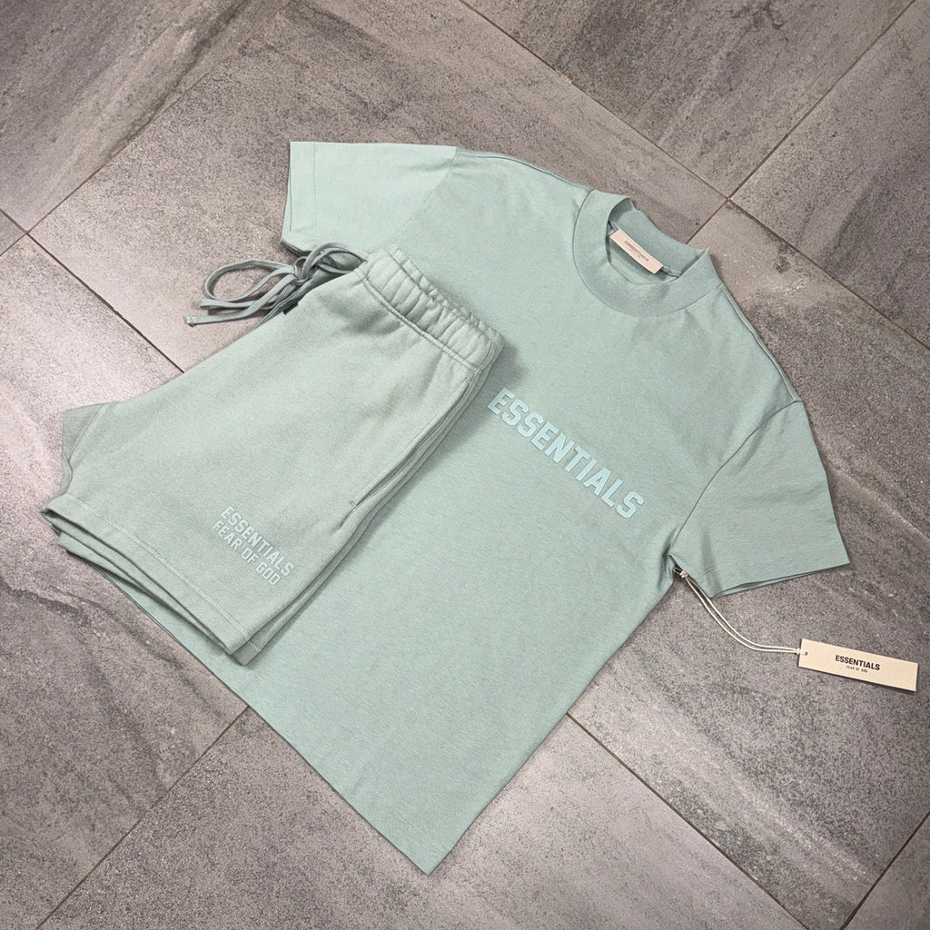 Essential Short Set 'Light green'