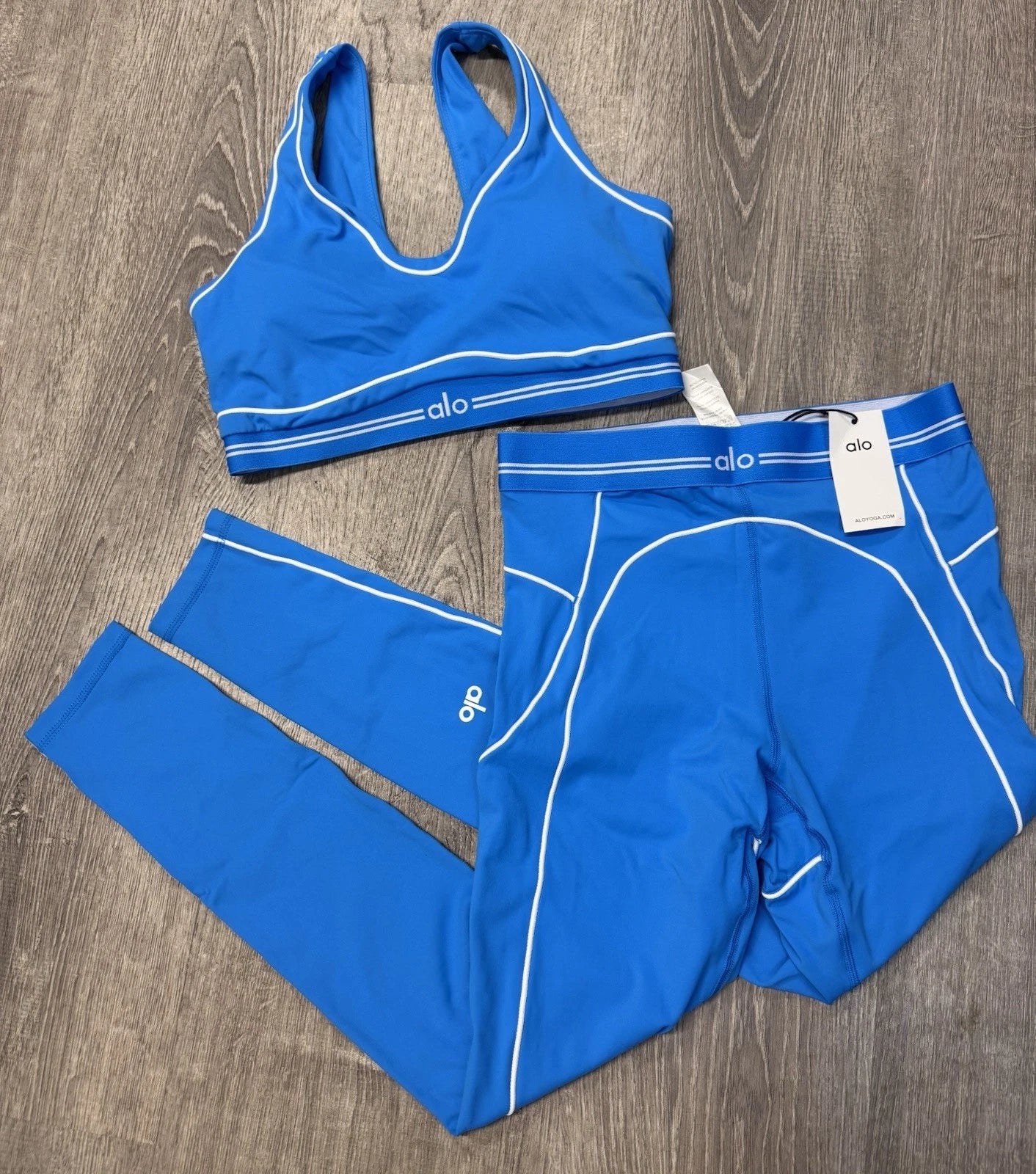 AL0 Yoga Set